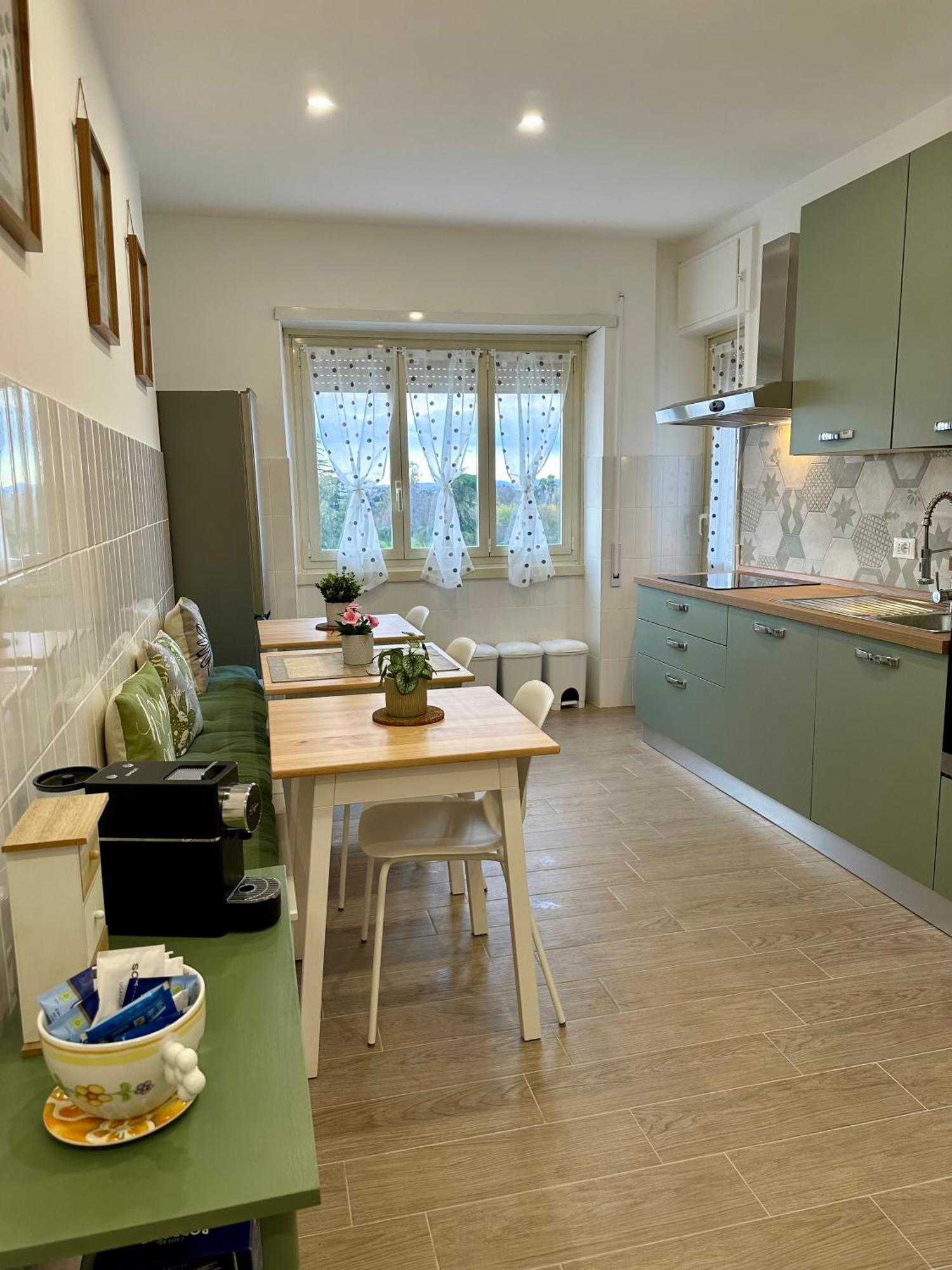 Monti Tiburtini Roma Guest House Экстерьер фото